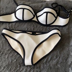 triangl bikini